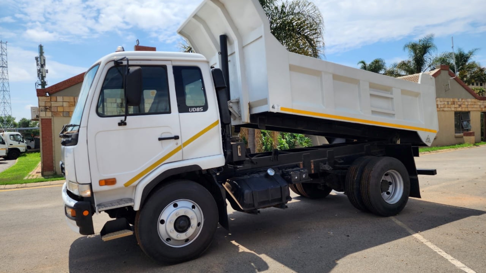 UD Tipper trucks Nissan UD85 6 Cube Tipper 2016 for sale by CH Truck Sales | Truck & Trailer Marketplace