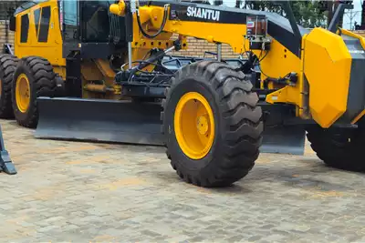 Shantui Graders SG21 C6 2024 for sale by Handax Machinery Pty Ltd | AgriMag Marketplace