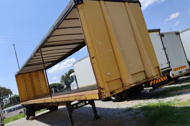 Tautliner trailers AFRIT Single Axle 2010 for sale by Salamaat Motors | Truck & Trailer Marketplace