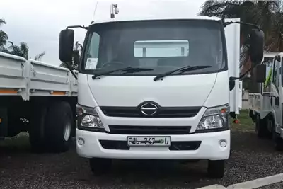 Isuzu Refrigerated trucks Isuzu FSR800  Fridge truck 2014 for sale by Alan Truck And Trailer Sales | Truck & Trailer Marketplace