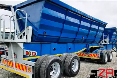 Paramount Trailers Side tipper PARAMOUNT 40 CUBE SIDE TIPPER 2019 for sale by ZA Trucks and Trailers Sales | AgriMag Marketplace