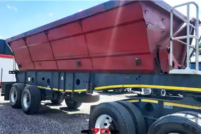 Afrit Trailers Side tipper AFRIT 40 CUBE SIDE TIPPER 2012 for sale by ZA Trucks and Trailers Sales | Truck & Trailer Marketplace