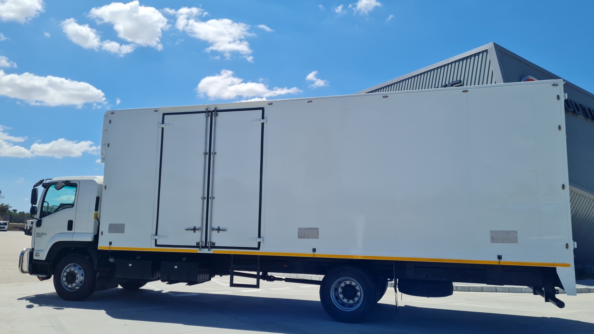 Isuzu Box trucks 2018 Isuzu FTR850 MT Van Body & NoseCone Truck 2018 for sale by UD Trucks Cape Town | Truck & Trailer Marketplace