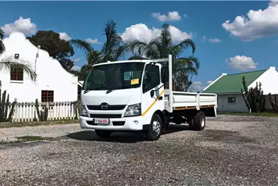 Hino Dropside trucks HINO 300 815 DROPSIDE 2016 for sale by Alan Truck And Trailer Sales | Truck & Trailer Marketplace