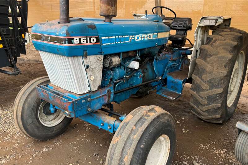 Ford Tractors 2WD tractors Ford 6610