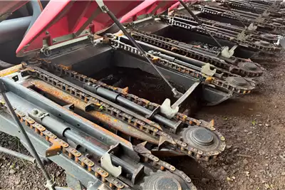 Geringhoff Harvesting equipment Maize headers Geringhoff 6 Row 3Ft Plukkerkop for sale by Discount Implements | Truck & Trailer Marketplace