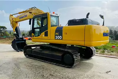 Komatsu Excavators PC300 8 EXCAVATOR 2015 for sale by Vendel Equipment Sales Pty Ltd | Truck & Trailer Marketplace