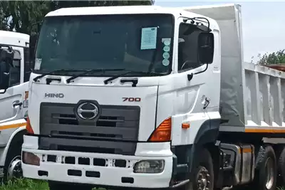 Hino Tipper trucks HINO 700 10 CUBE TIPPER 2015 for sale by Alan Truck And Trailer Sales | AgriMag Marketplace