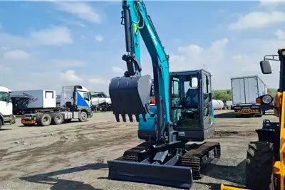 Sunward Excavators Mini Excavator 6 ton 2024 for sale by Benetrax Machinery | Truck & Trailer Marketplace