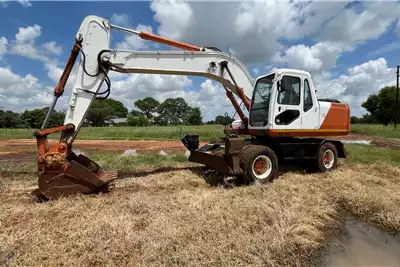 Daewoo Excavators Solar 180WV 2014 for sale by Center Point Plant Hire | Truck & Trailer Marketplace