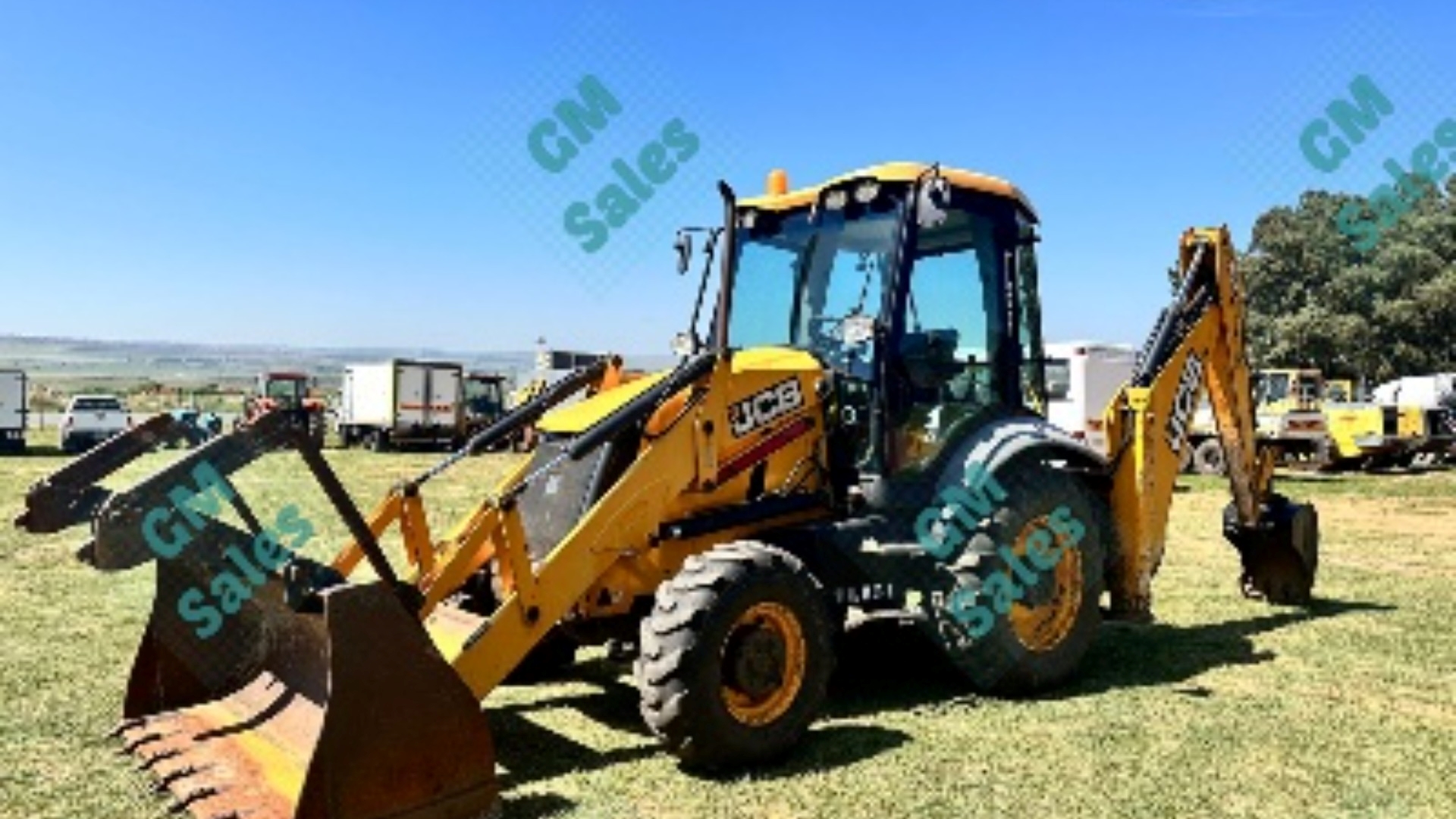 JCB TLBs 2012 JCB 3CX TLB (4x4)Forks + Piped for hammer R59 2012 for sale by GM Sales | Truck & Trailer Marketplace
