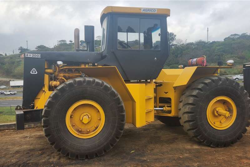 Tractors in South Africa on AgriMag Marketplace