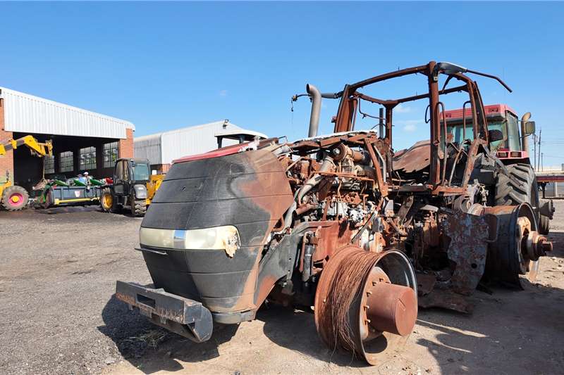 Case Tractors 4WD tractors CASE Magnum 285 Tractor Now stripping for spares.