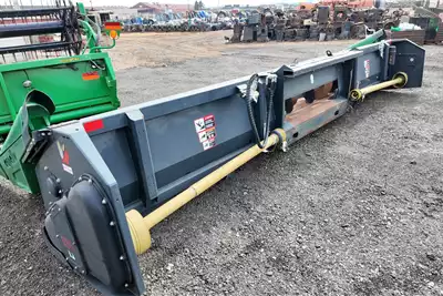 Other Harvesting equipment Grain headers Capello 2017 8 Row 76cm Quasar F8. for sale by Discount Implements | Truck & Trailer Marketplace