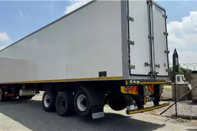 Serco Trailers Fridge 15.47 m Carrier Unit 2018 for sale by Boschies cc | Truck & Trailer Marketplace