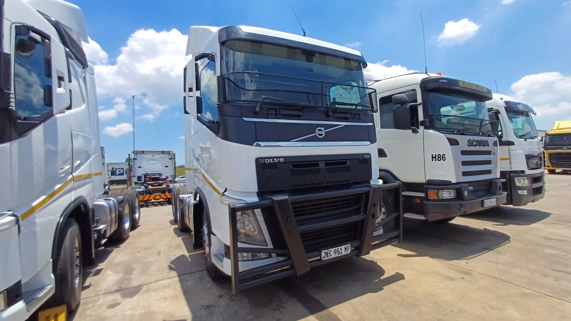 Volvo Truck tractors VOLVO FH440 2017 for sale by ADW Trucks Sales | Truck & Trailer Marketplace