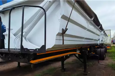 SA Truck Bodies Trailers Side tipper 45m3 Side Tipper Inter Link 2013 for sale by Trailstar | Truck & Trailer Marketplace