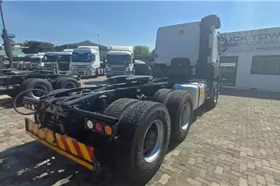 Truck Tractors FMX 440 2016