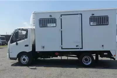 Hino Box trucks HINO 300 714 CLOSED BODY 2016 for sale by Motordeal Truck and Commercial | Truck & Trailer Marketplace