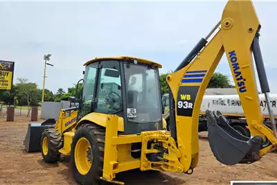 Komatsu TLBs KOMATSU WB93R 4X4 TLB 2007 for sale by WCT Auctions Pty Ltd  | AgriMag Marketplace