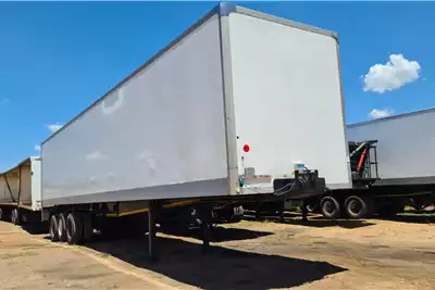 Serco Trailers Box body 3 Axle 2007 for sale by MRJ Transport cc | AgriMag Marketplace