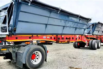 Afrit Trailers Side tipper AFRIT 40 CUBE SIDE TIPPER 2016 for sale by ZA Trucks and Trailers Sales | Truck & Trailer Marketplace