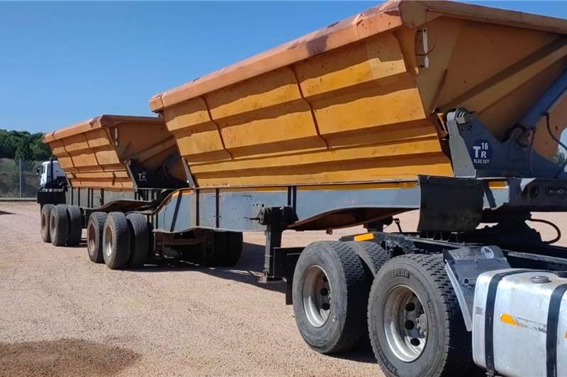 SA Truck Bodies Trailers Side tipper 30 Cube 2010