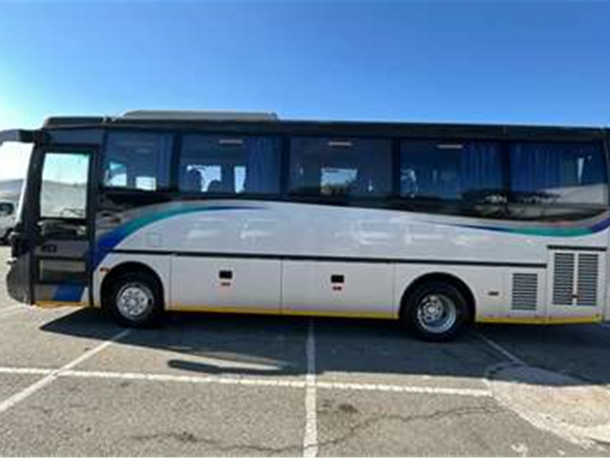 Bus Buses 2007 for sale by We Buy Cars Dome | Truck & Trailer Marketplace