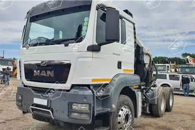 Truck Tractors TGS33.440 6X4 2018