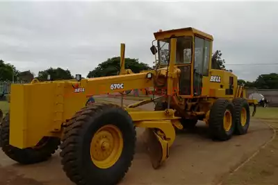 Bell Graders 670C 2001 for sale by Jackson Motor City | Truck & Trailer Marketplace