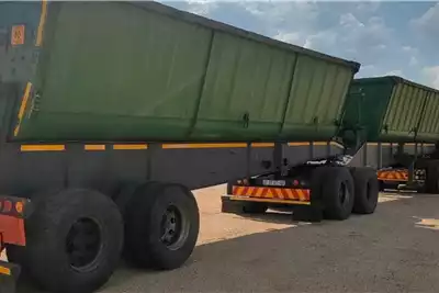 Top Trailer Trailers Side tipper 45 Cube 2010 for sale by Valour Truck and Plant | Truck & Trailer Marketplace