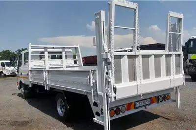 Hino Dropside trucks HINO 300 815 CREW CAB DROPSIDE TAILIFT 2016 for sale by Motordeal Truck and Commercial | AgriMag Marketplace