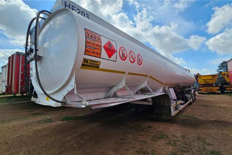 Hendred Trailers Fuel tanker TRIDEM 2020
