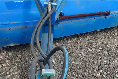 Broom Mechanical  Hydraulic for sale by Trans Wes Auctioneers | Truck & Trailer Marketplace