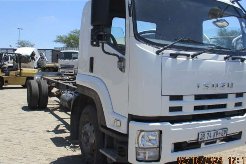 [condition] [make] Chassis cab trucks in [region] on Truck & Trailer Marketplace