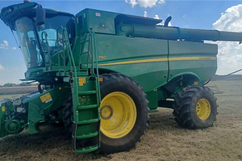 John Deere Harvesting equipment Grain harvesters Combine S780 2022 for sale by Afgri Equipment | Truck & Trailer Marketplace