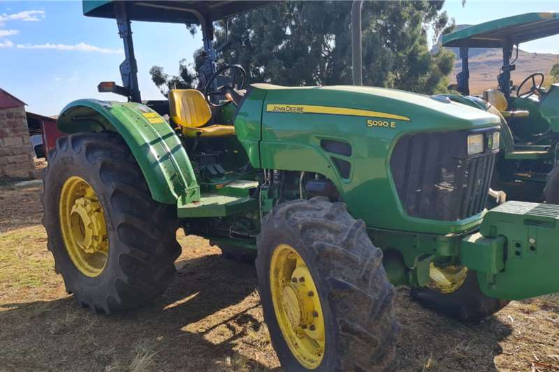 John Deere Tractors 5090E 2017 for sale by Afgri Equipment | AgriMag Marketplace