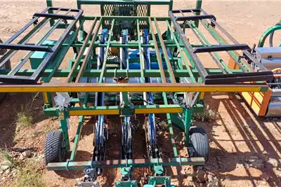 Planting and seeding equipment 3 Row Seedling Planter for sale by Dirtworx | AgriMag Marketplace