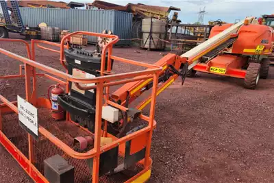JLG Cherry pickers 13M Cherry Picker 460SJ Series 1932/h 2003 for sale by Record Engineering Pty Ltd | Truck & Trailer Marketplace