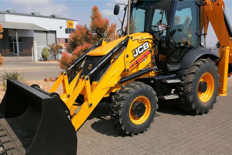 JCB Loaders 3CX 2021 for sale by Afgri Equipment | Truck & Trailer Marketplace