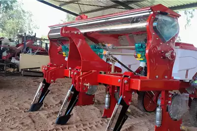 RY Agri Planting and seeding equipment Seeders No Till 3 Row Maize/Bean Planter 2024 for sale by RY Agri | AgriMag Marketplace