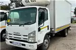 Refrigerated Trucks Isuzu fridge body truck  2015