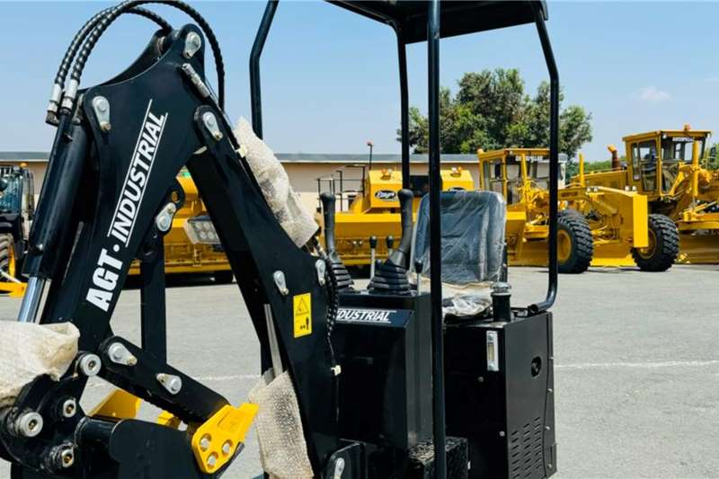 Mini excavators in South Africa on Truck & Trailer Marketplace