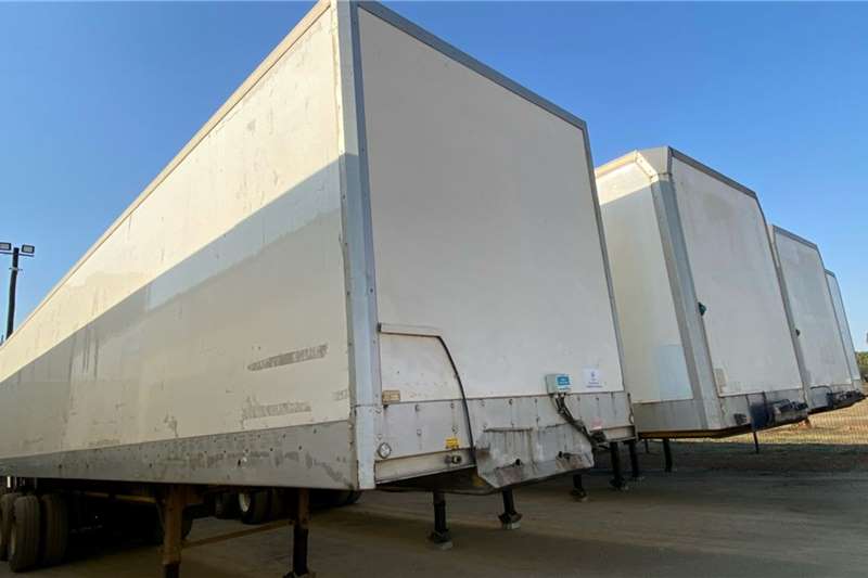 Serco Trailers 1994 Serco box body with tail lift, R 70 000 ex va 1994 for sale by Serepta Truck Spares | AgriMag Marketplace