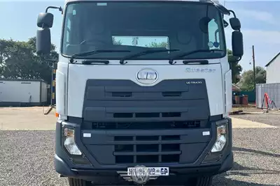 UD Truck Quester 16 ton Skip Unit Alison Auto Transmission 2018 for sale by Wolff Autohaus | Truck & Trailer Marketplace
