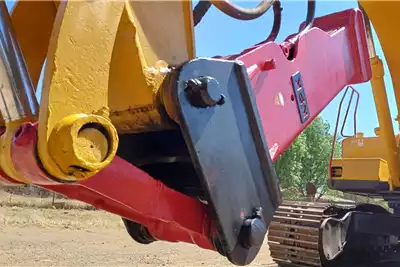 Attachments 20 Ton Excavator Hydraulic Hammer for sale by Dirtworx | Truck & Trailer Marketplace