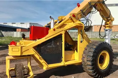 Bell Loggers Bell with Hammer/Rock Breaker Attachment 1985 for sale by D and O truck and plant | Truck & Trailer Marketplace