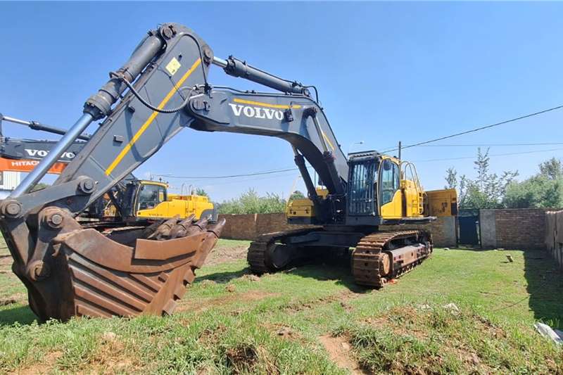 Volvo Excavators EC700CL (70 ton) 2012