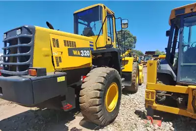Komatsu FELs WA320 2003 for sale by Armour Plant Sales | AgriMag Marketplace