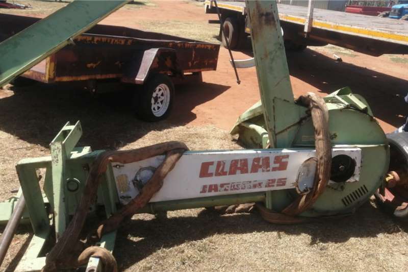 Claas Harvesting equipment Forage harvesters Jaguar 25